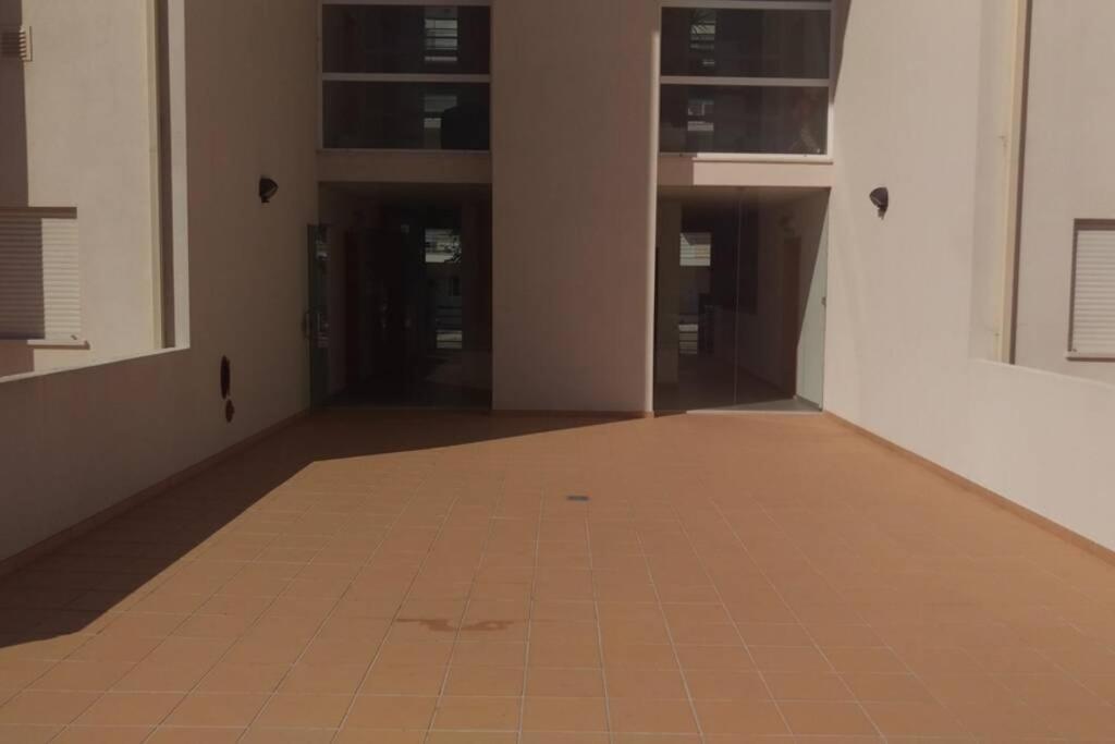 Appartement Modern 3 Bedroom Pool View. *
