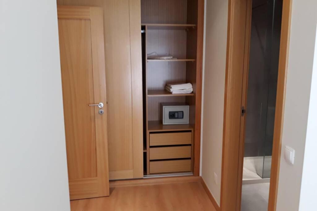 Modern 3 Bedroom Pool View. Apartment Albufeira